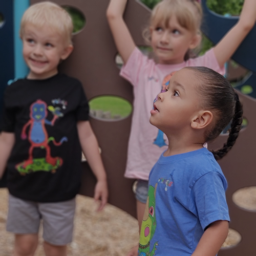 kids cloth -OmarhalieWorld.png__PID:0cfcfa81-51d3-4b46-b65e-1b7047a56e75